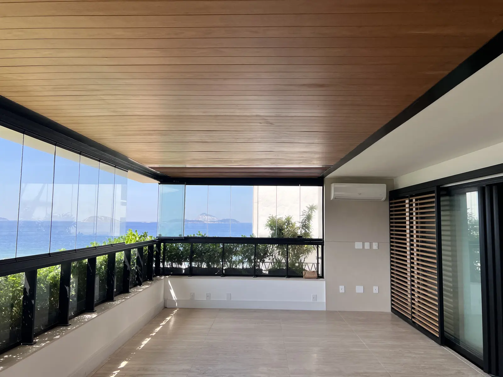 Cobertura triplex na Borges de Medeiros, 700 m² e cinco suítes — foto 3