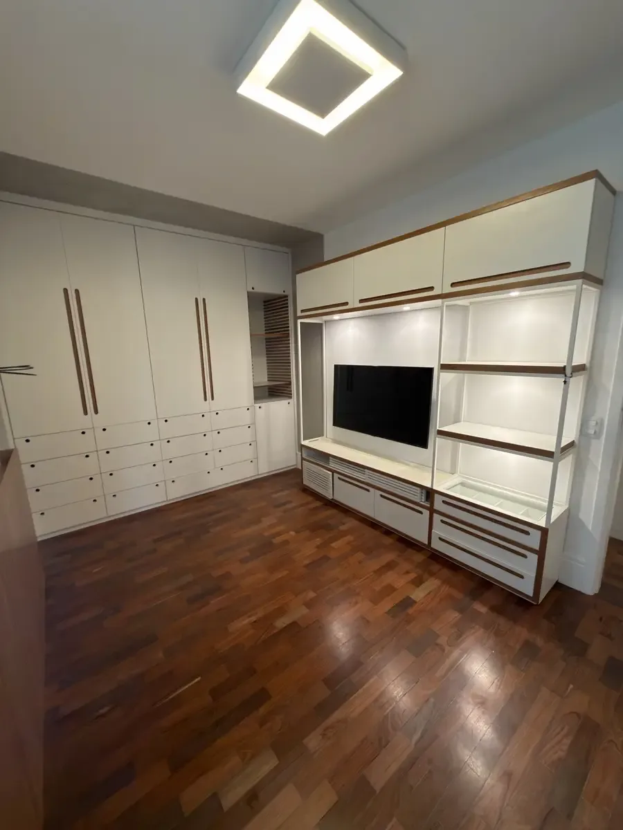 Quarto com marcenaria planejada