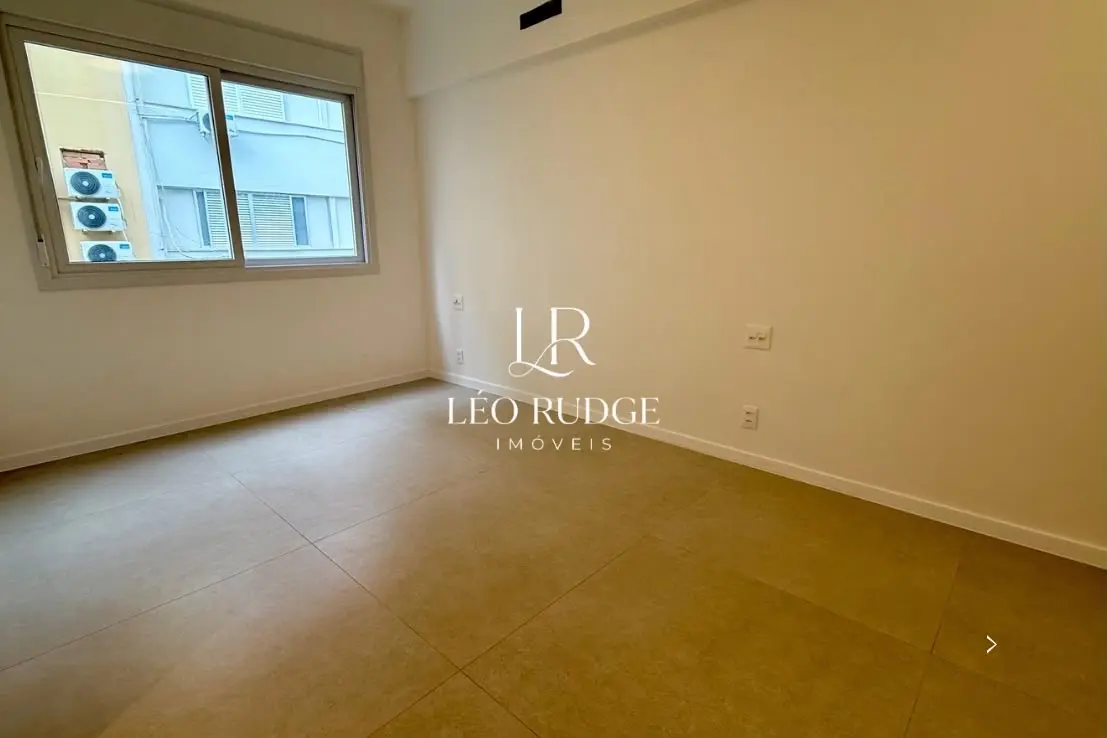 Apartamento quadra da praia em Ipanema, 180 m² e 3 suítes — suíte