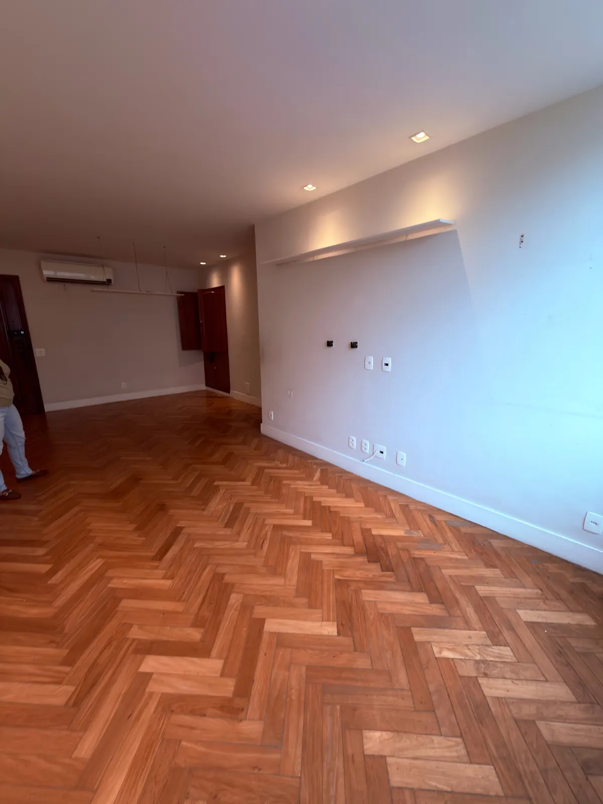 Sala integrada, vista do outro extremo